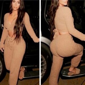 NWT SKIMS LOUNGEWEAR